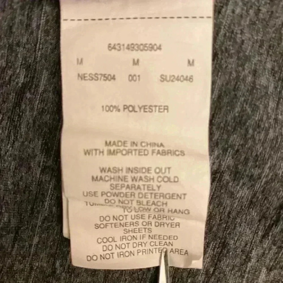 Nike Air Dry Fit Grey Activewear Long Sleeve Tee NWOT. Size M - Picture 7 of 7